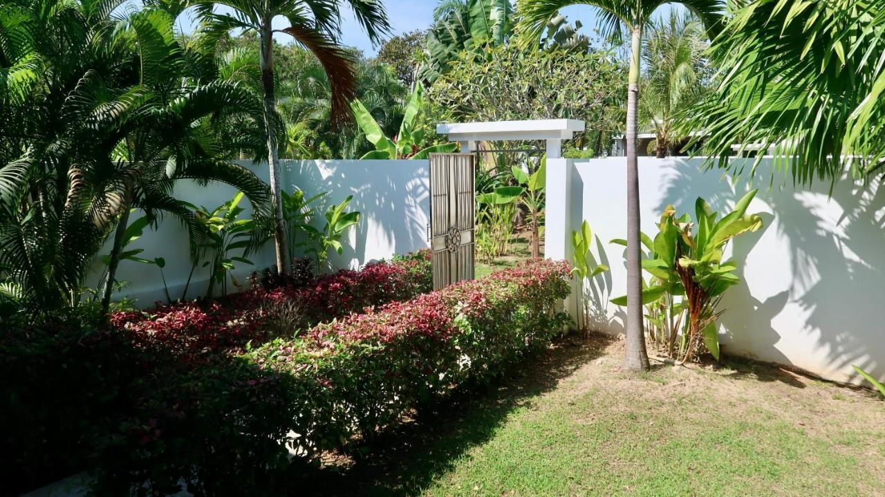 Jasmine Village Rawai Екстер'єр фото