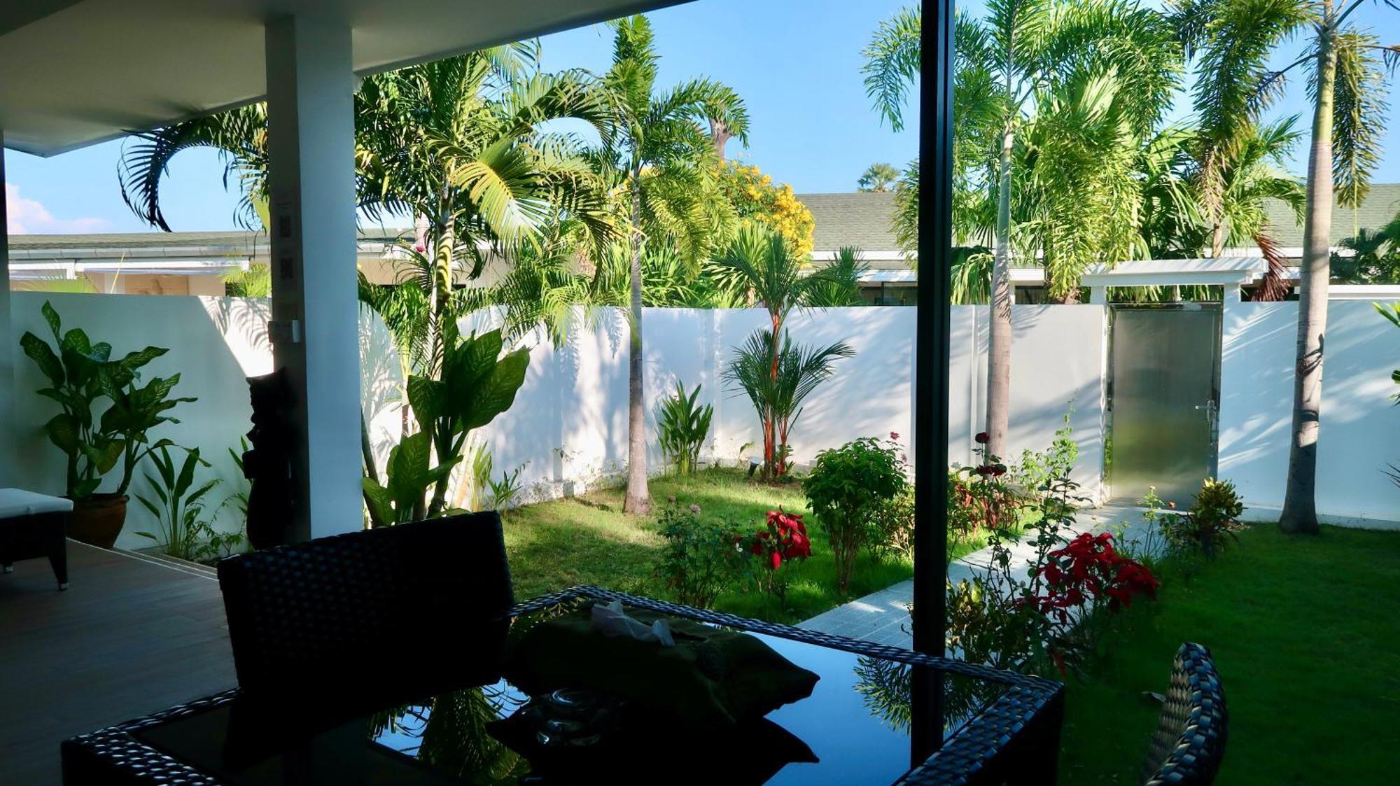 Jasmine Village Rawai Екстер'єр фото